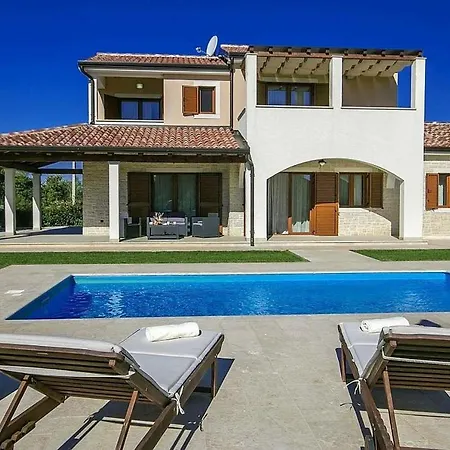 Holiday home Genia