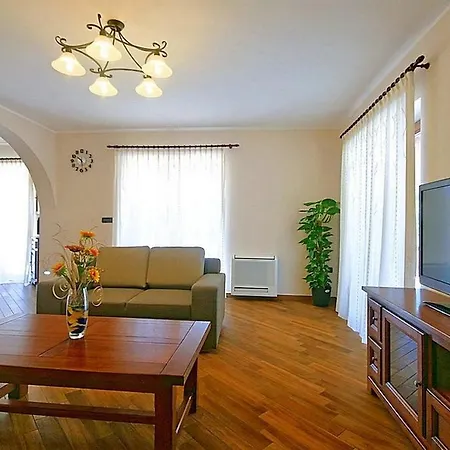 Holiday home Genia Baderna